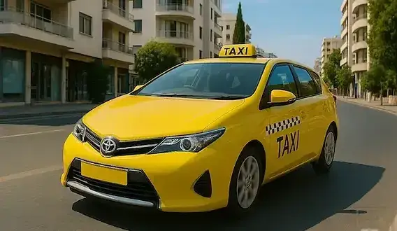 Ile kosztuje taxi w sylwestra? Sprawdź ceny i ukryte opłaty