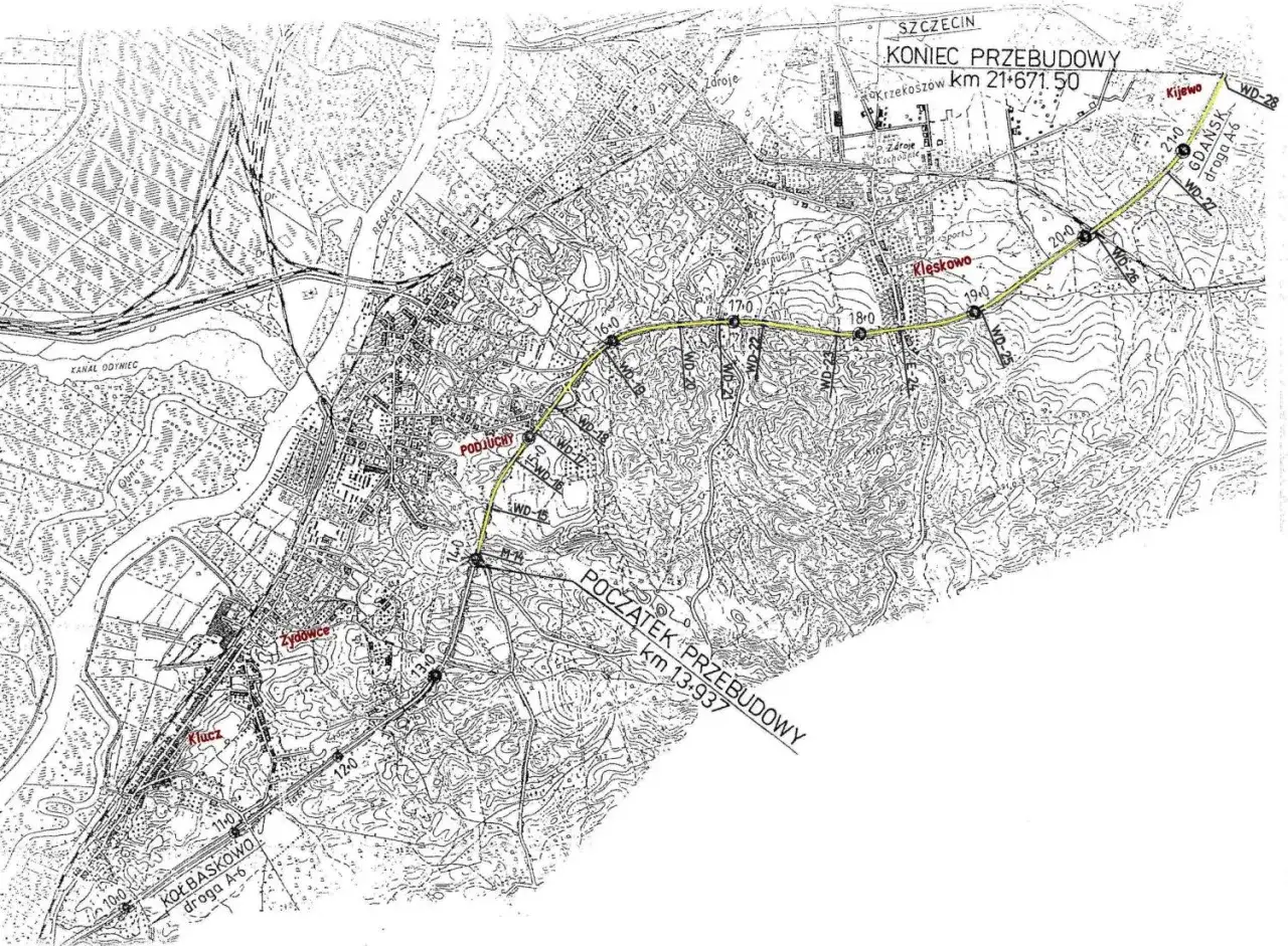 Mapa drogowa z zaznaczoną przebudową autostrady A6, od Kołbaskowa do Szczecina, z widocznymi miejscowościami i kilometrażem.