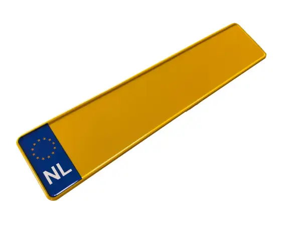 Żółta tablica rejestracyjna z niebieskim paskiem i literami "NL" oraz gwiazdkami Unii Europejskiej.